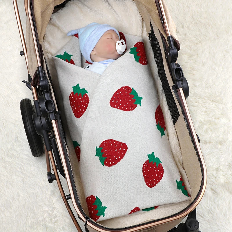Cute Strawberry Quilts Toddler - Soft Wrap Swaddle